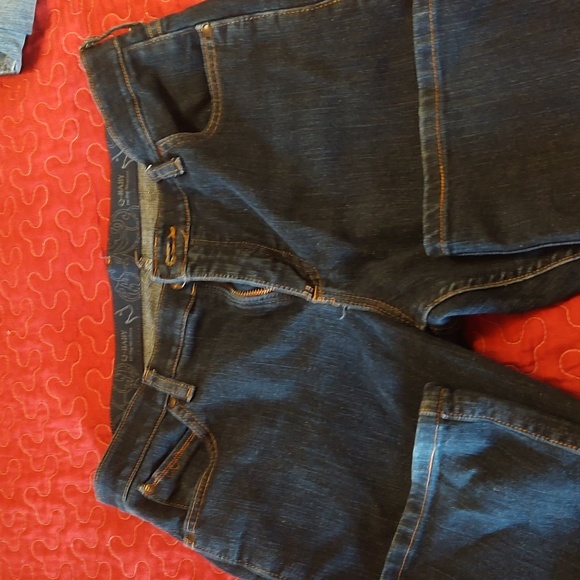 Wrangler boot cut jeans - Picture 2 of 3